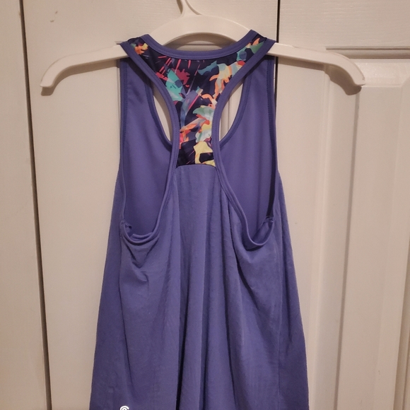 Tank top - Picture 2 of 3